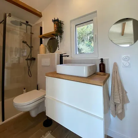 Maisonnette Cosy à La Campagne Chalet Céret