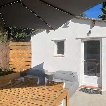 Maisonnette Cosy à La Campagne