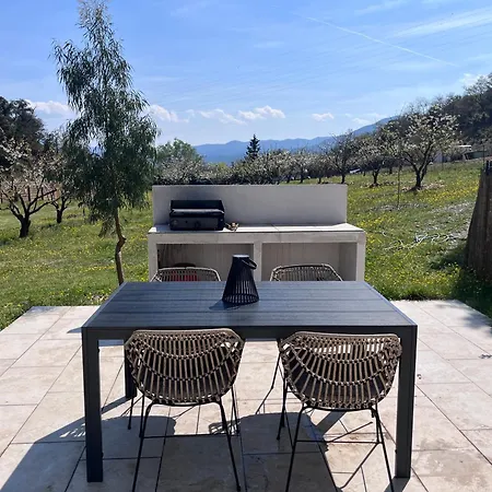 Maisonnette Cosy à La Campagne * Céret